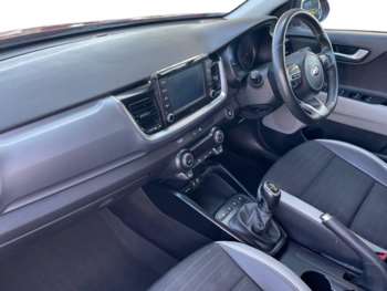 Used Kia Stonic 2018 for sale - 75158392: Photo