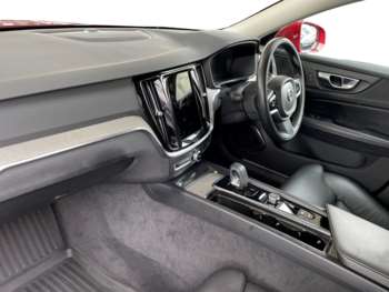 Used Volvo V60 2021 for sale - 74782689: Photo