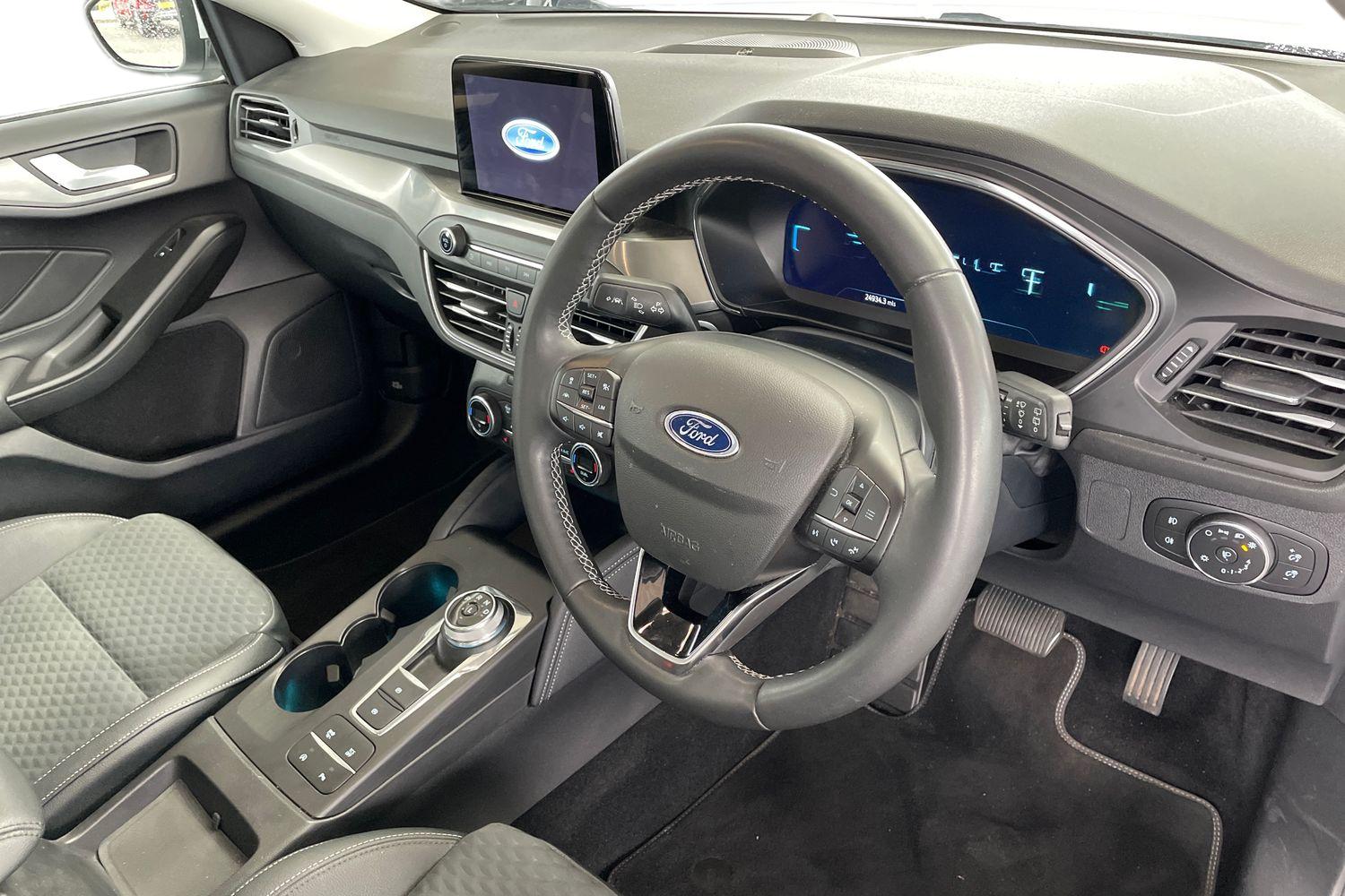 Used Ford Focus 2022 for sale - 76474848: Photo 7