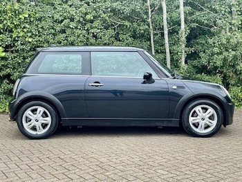 Used MINI Hatch 2005 for sale - 78125465: Photo