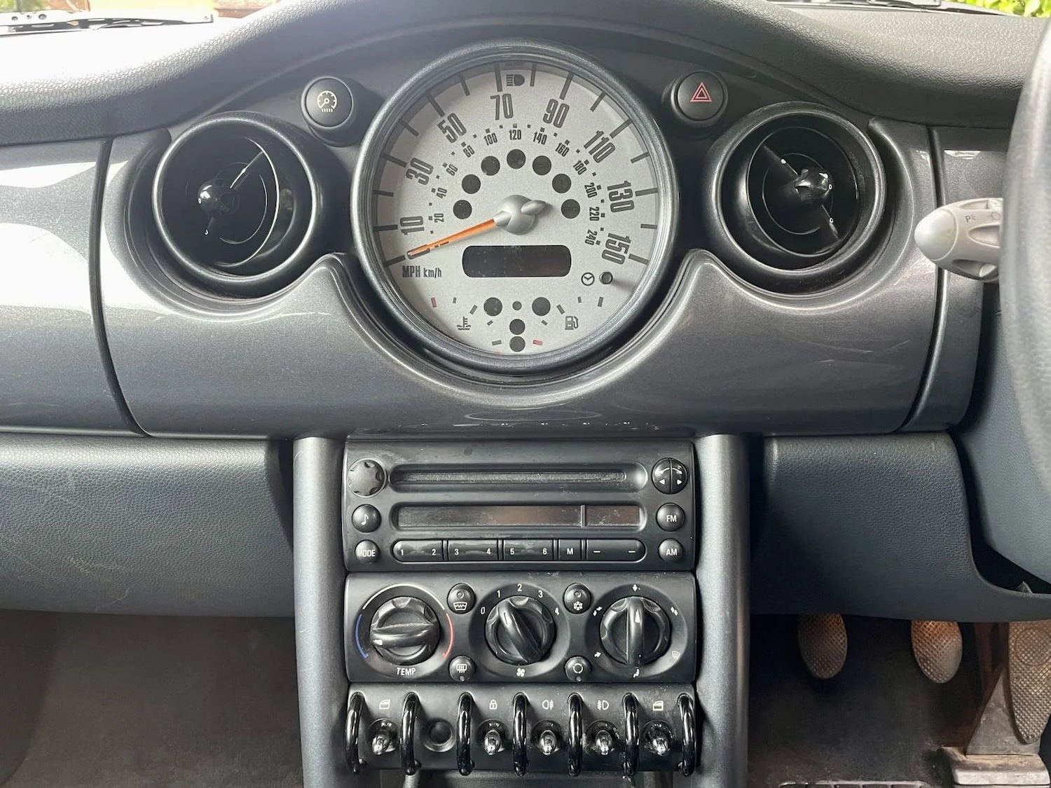 Used MINI Hatch 2005 for sale - 78125465: Photo 6