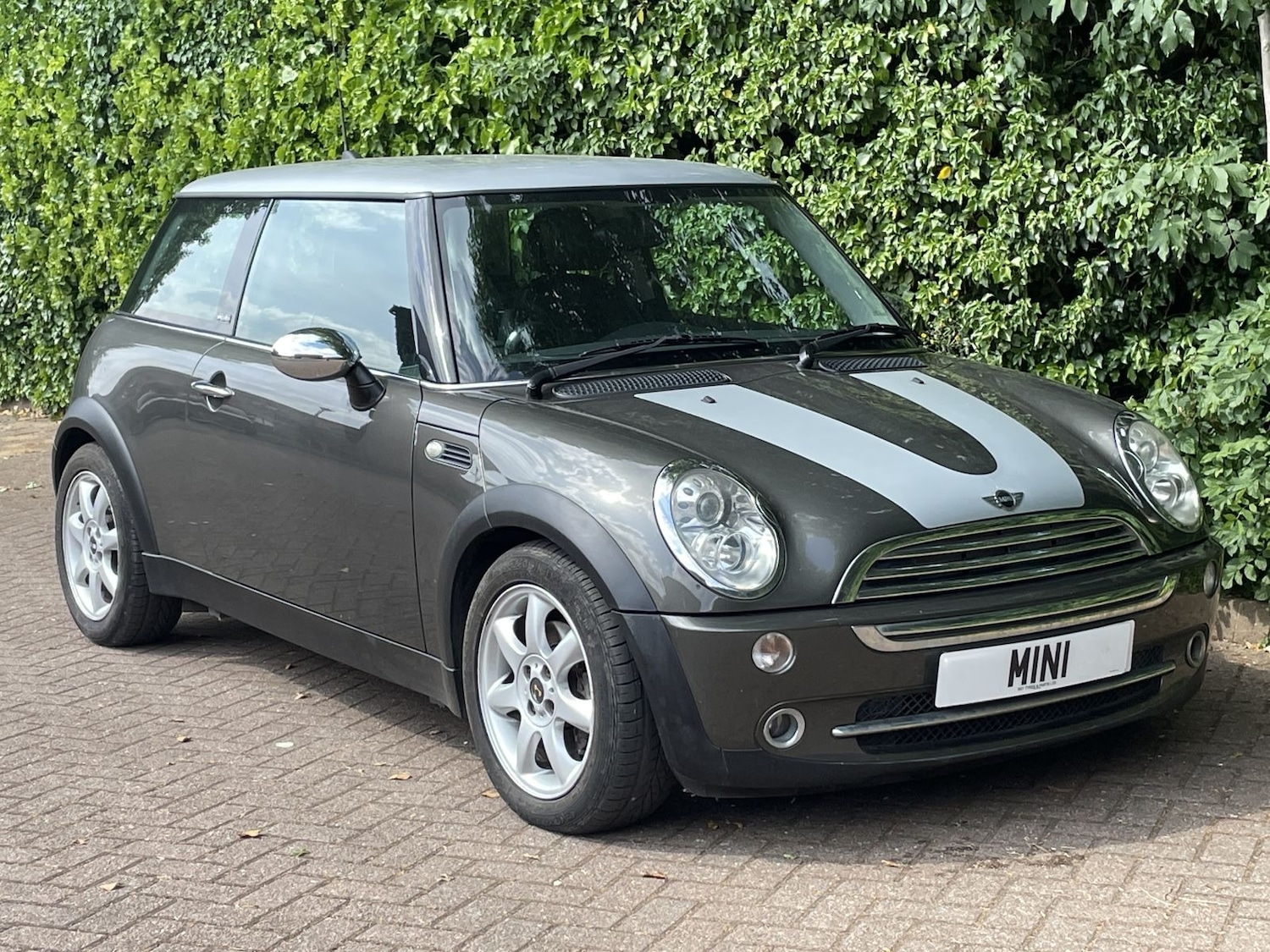 Used MINI Hatch 2006 for sale - 76206470: Photo 2