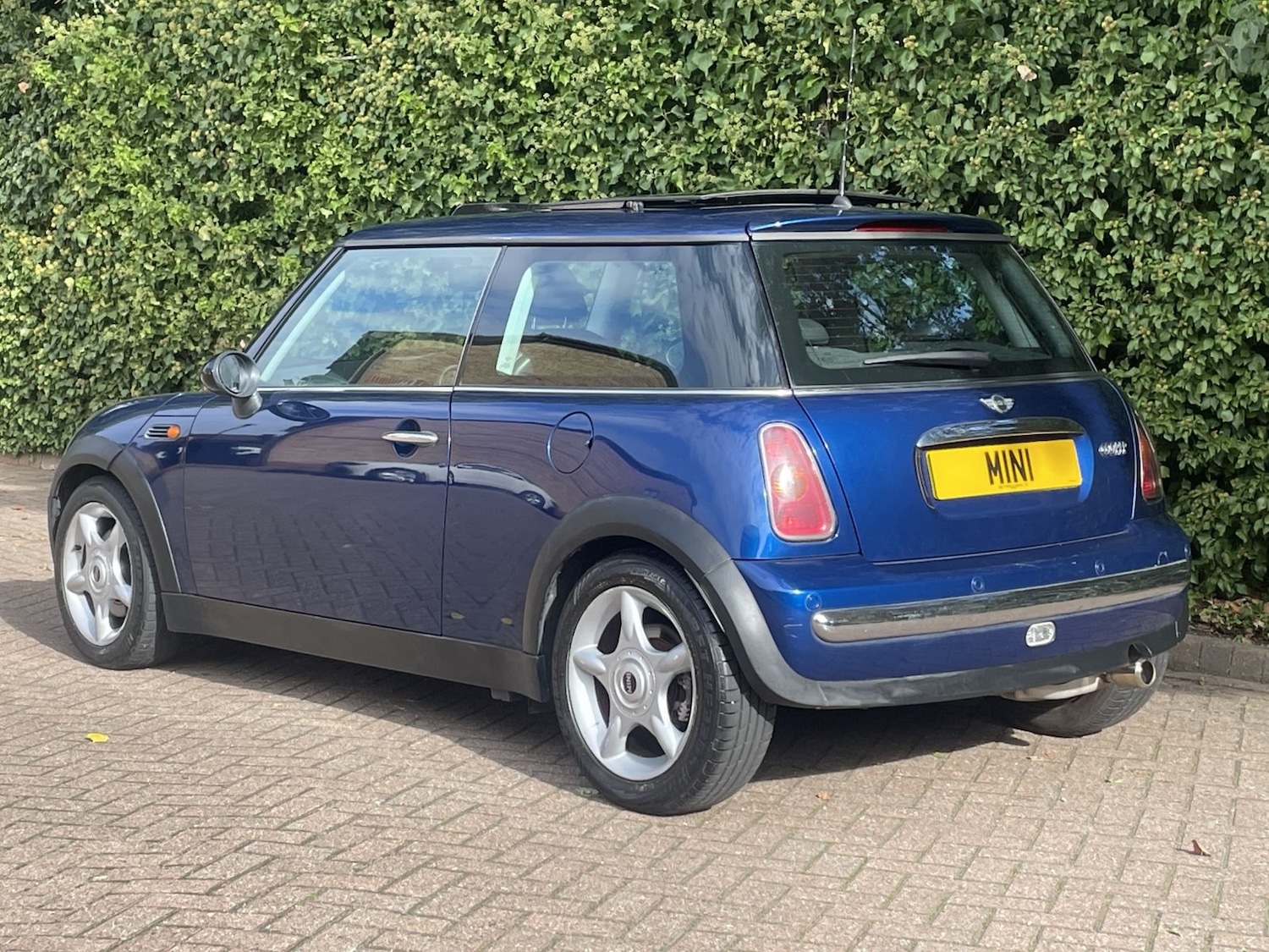 Used MINI Hatch 2003 for sale - 77085204: Photo 18