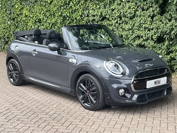 Used MINI Convertible 2019 for sale - 75555485: Photo