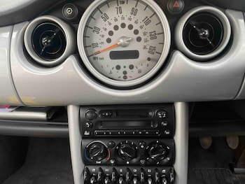 Used MINI Hatch 2001 for sale - 75421516: Photo