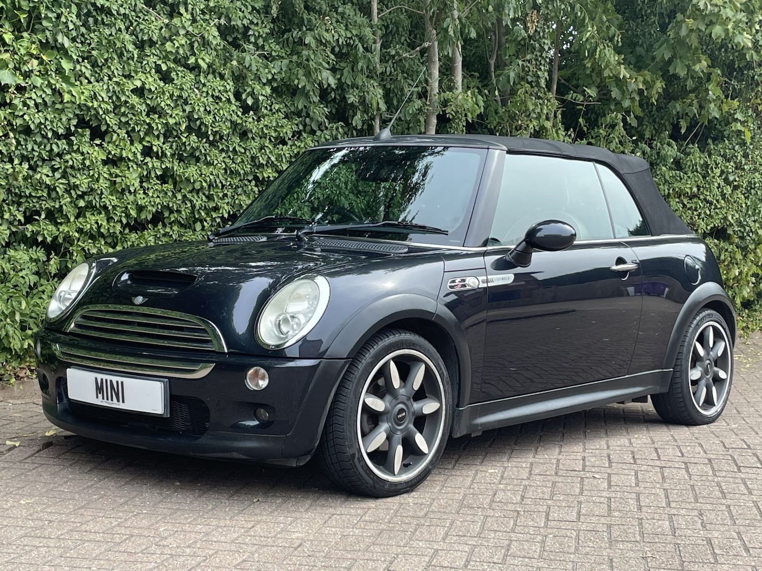 Used MINI Convertible 2007 for sale - 76640080: Photo 16