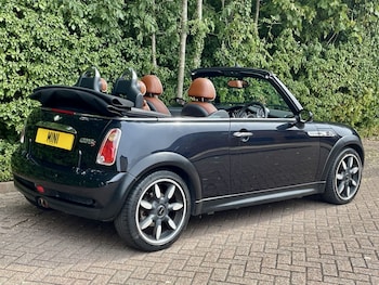 Used MINI Convertible 2007 for sale - 76640080: Photo