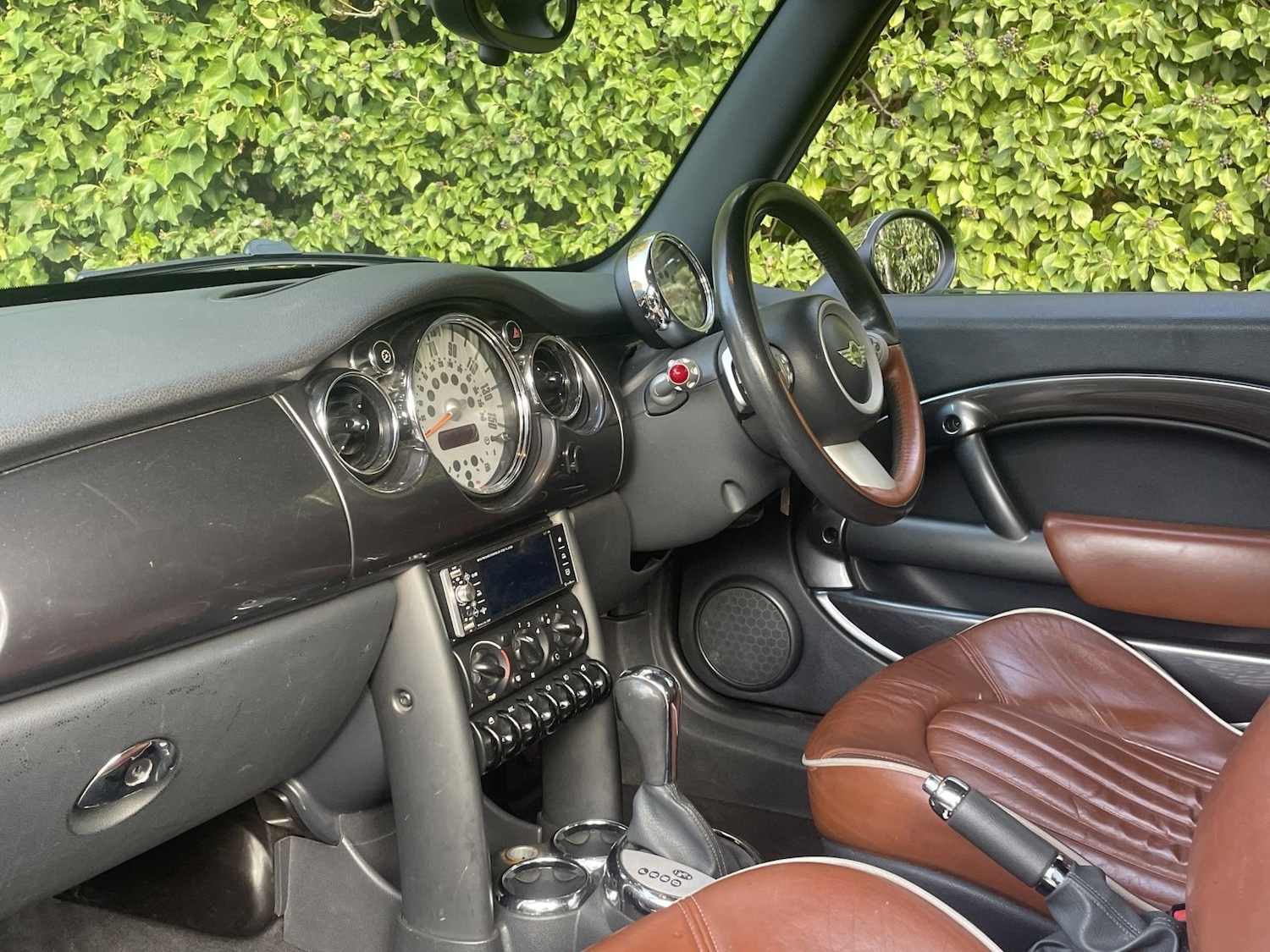 Used MINI Convertible 2008 for sale - 76735592: Photo 10