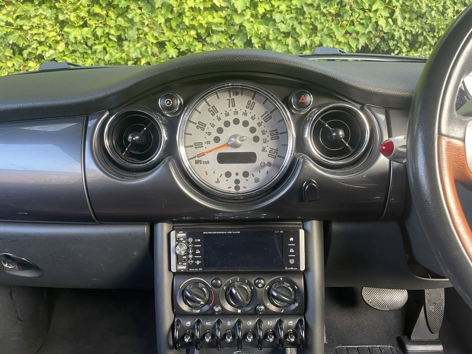 Used MINI Convertible 2008 for sale - 76735592: Photo 6