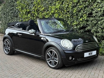 MINI Convertible feature image