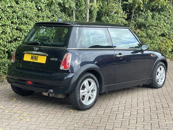 Used MINI Hatch 2006 for sale - 76220402: Photo 3