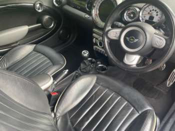 Used MINI Convertible 2009 for sale - 74446134: Photo