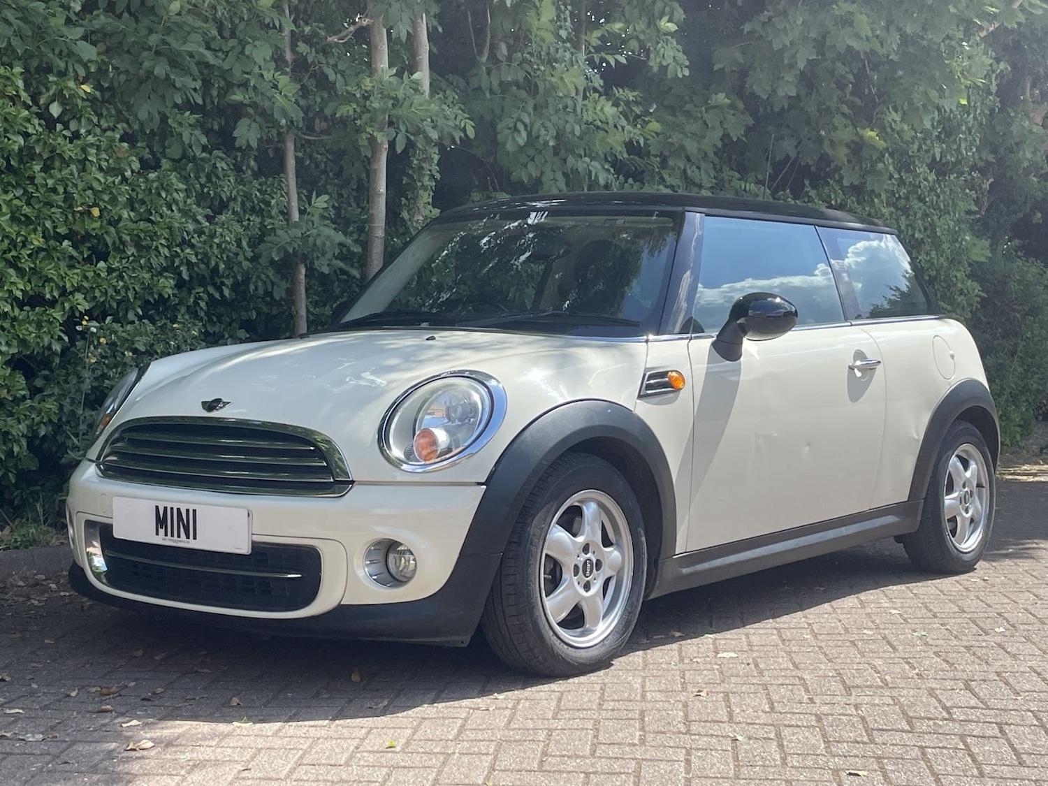 Used MINI Hatch 2010 for sale - 77404835: Photo 11