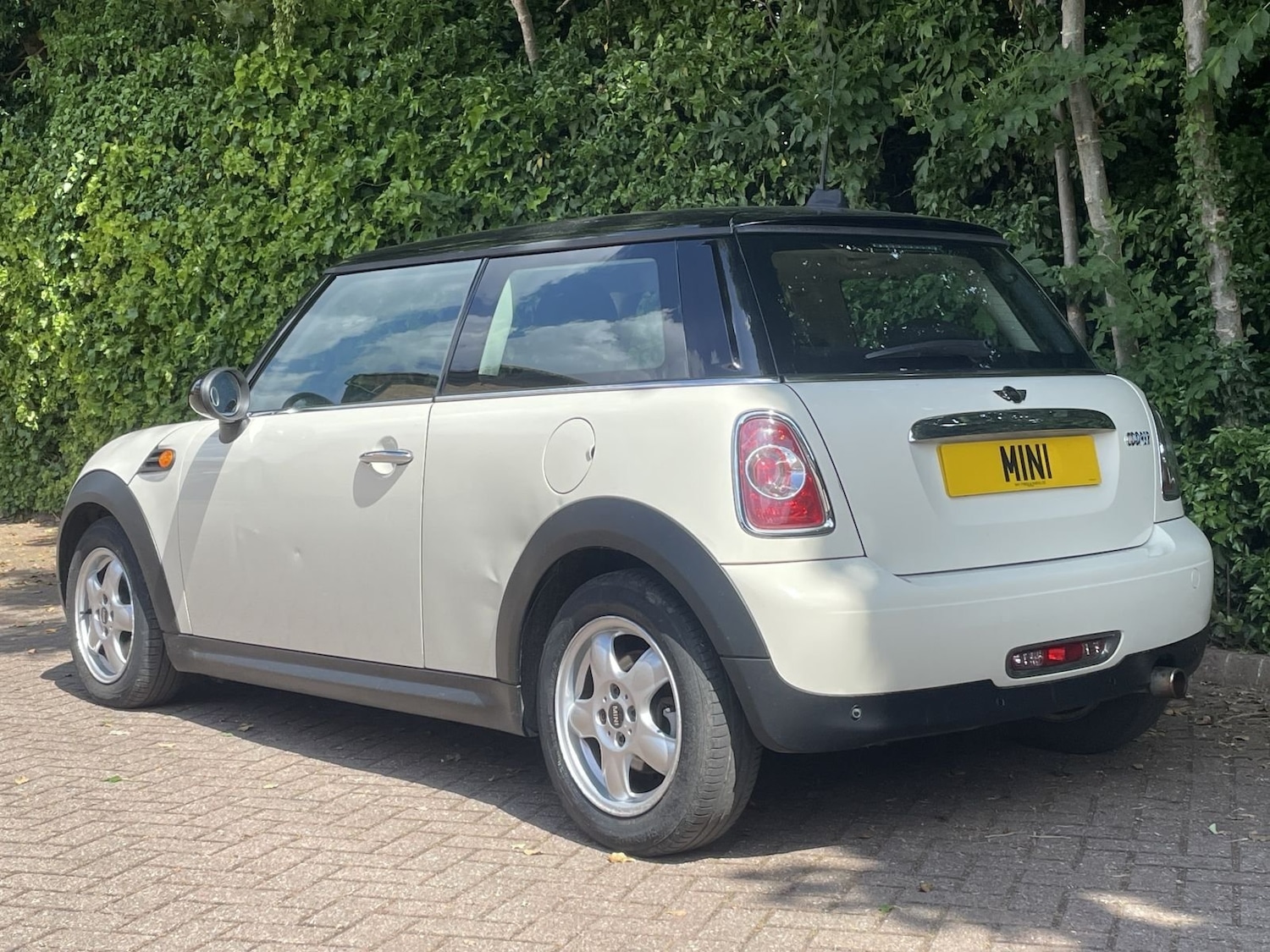 Used MINI Hatch 2010 for sale - 77404835: Photo 12