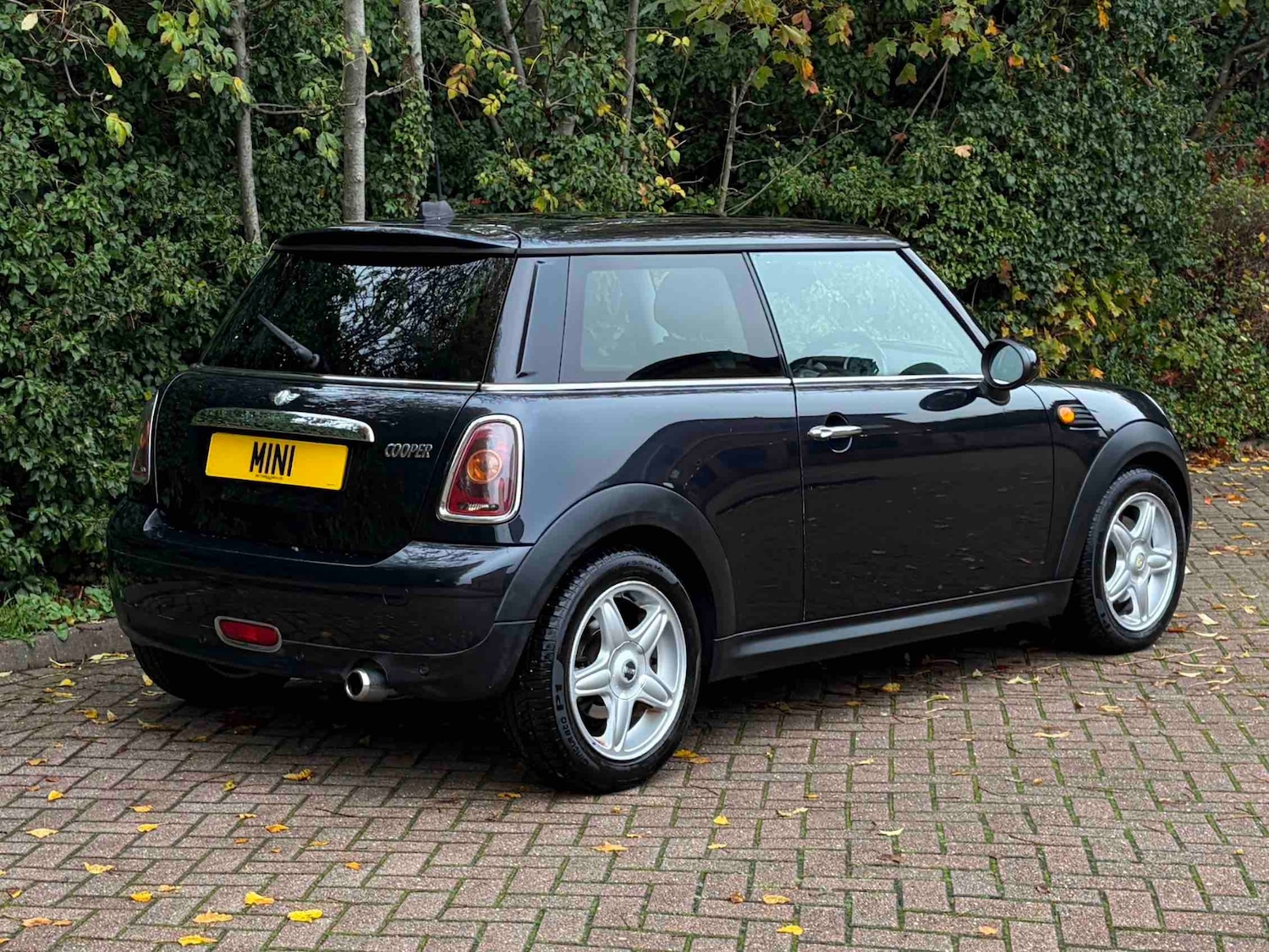 Used MINI Hatch 2007 for sale - 76792394: Photo 2