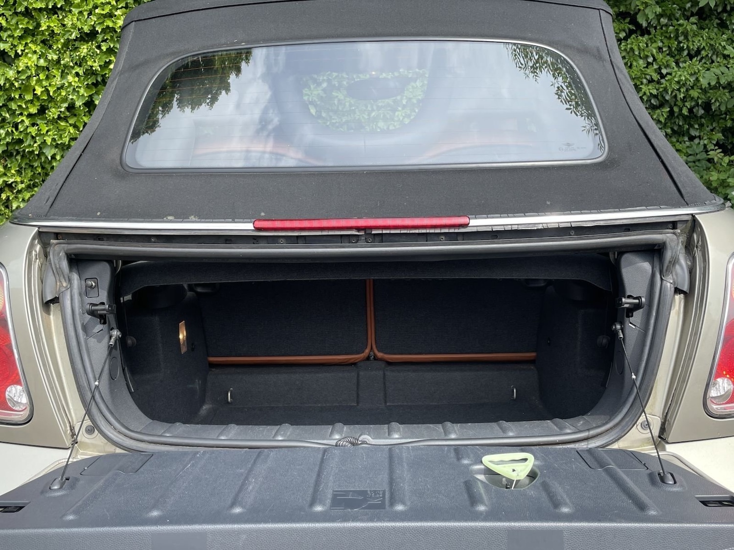 Used MINI Convertible 2007 for sale - 77541503: Photo 13