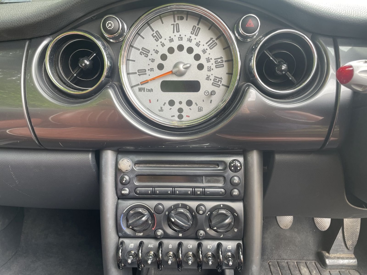 Used MINI Convertible 2007 for sale - 77541503: Photo 6