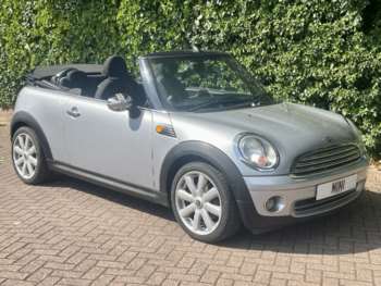 Used MINI Convertible 2010 for sale - 74915125: Photo