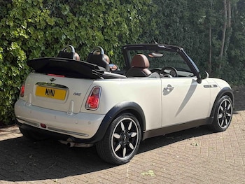 Used MINI Convertible 2008 for sale - 78390274: Photo