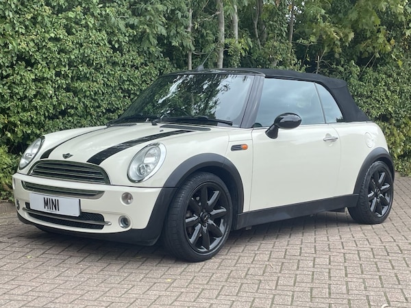 Used MINI Convertible 2006 for sale - 76205597: Photo 14