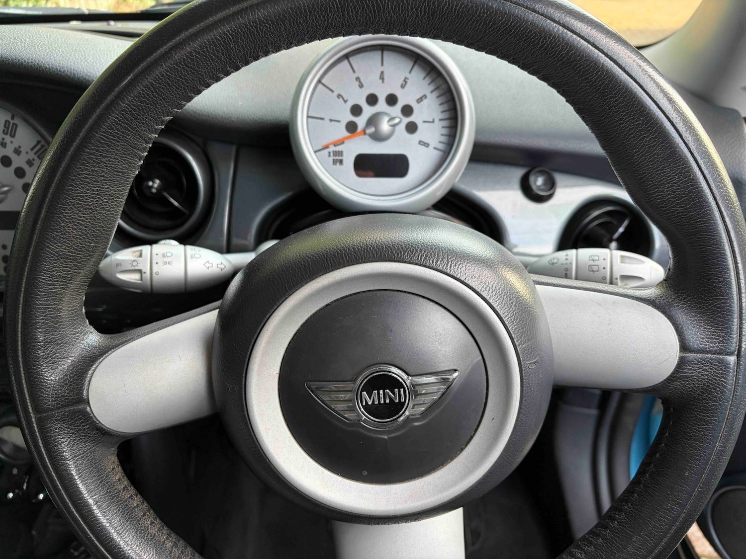 Used MINI Hatch 2004 for sale - 77148172: Photo 5