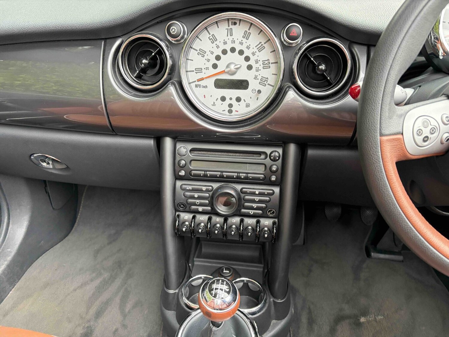 Used MINI Convertible 2008 for sale - 77745169: Photo 6