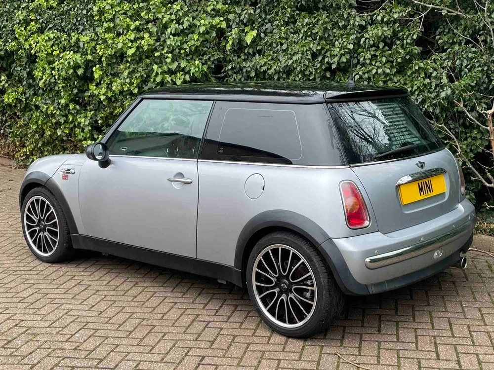 Used MINI Hatch 2002 for sale - 76206610: Photo 8