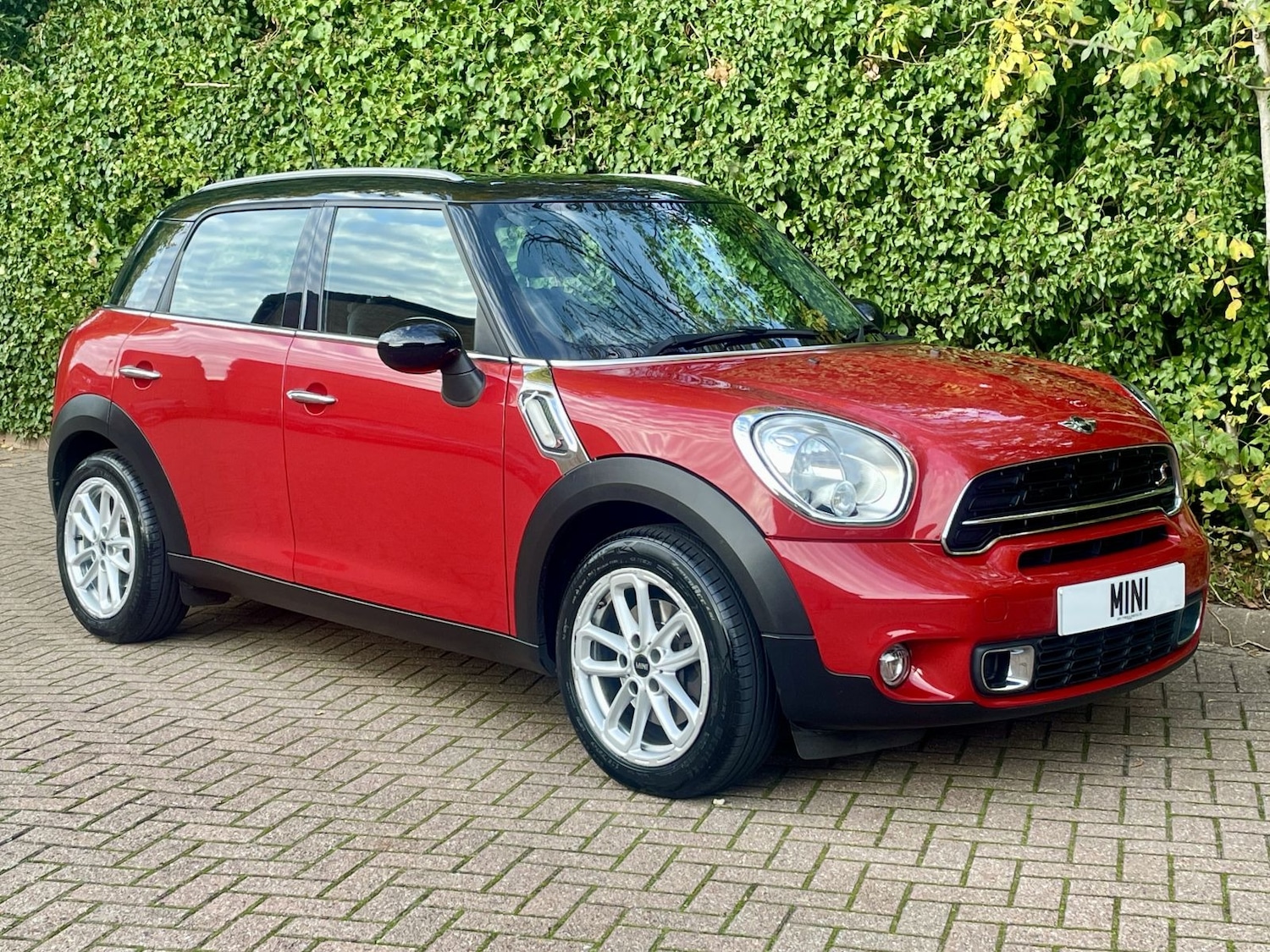 Used MINI Countryman 2014 for sale - 76508084: Photo 2