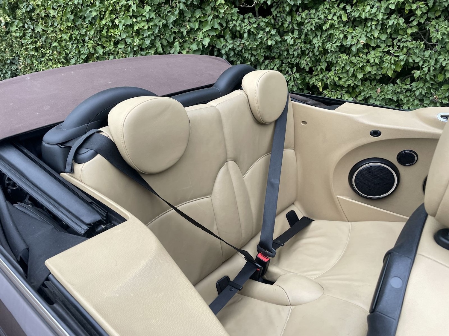 Used MINI Convertible 2009 for sale - 76722535: Photo 10