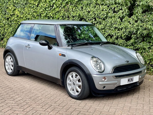 Used MINI Hatch 2002 for sale - 76206465: Photo 2