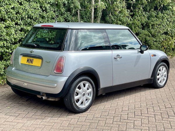 Used MINI Hatch 2002 for sale - 76206465: Photo 3