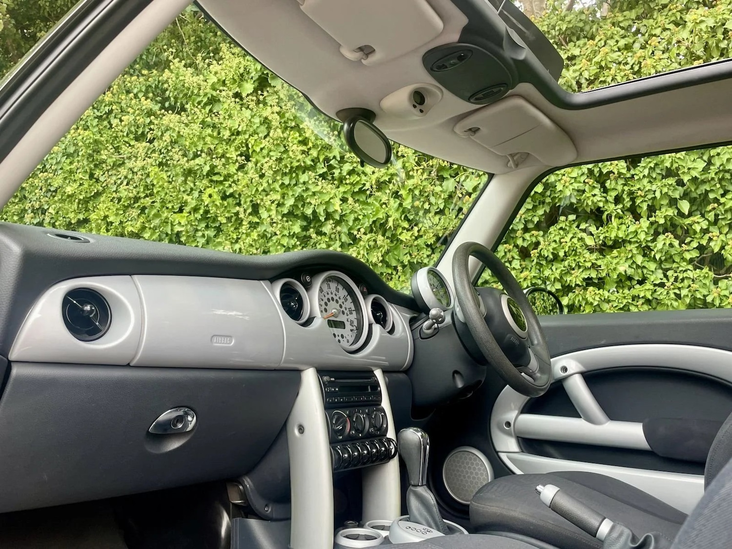 Used MINI Hatch 2003 for sale - 77356997: Photo 9