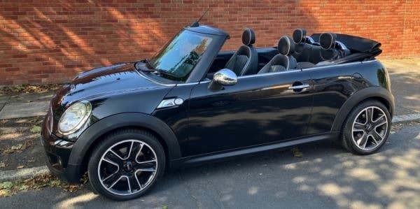 Used MINI Convertible 2012 for sale - 75700372: Photo 2