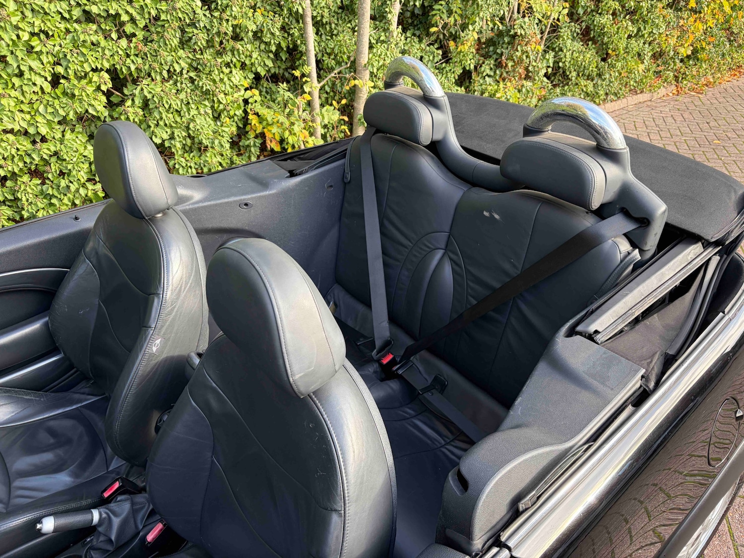 Used MINI Convertible 2005 for sale - 76567881: Photo 6