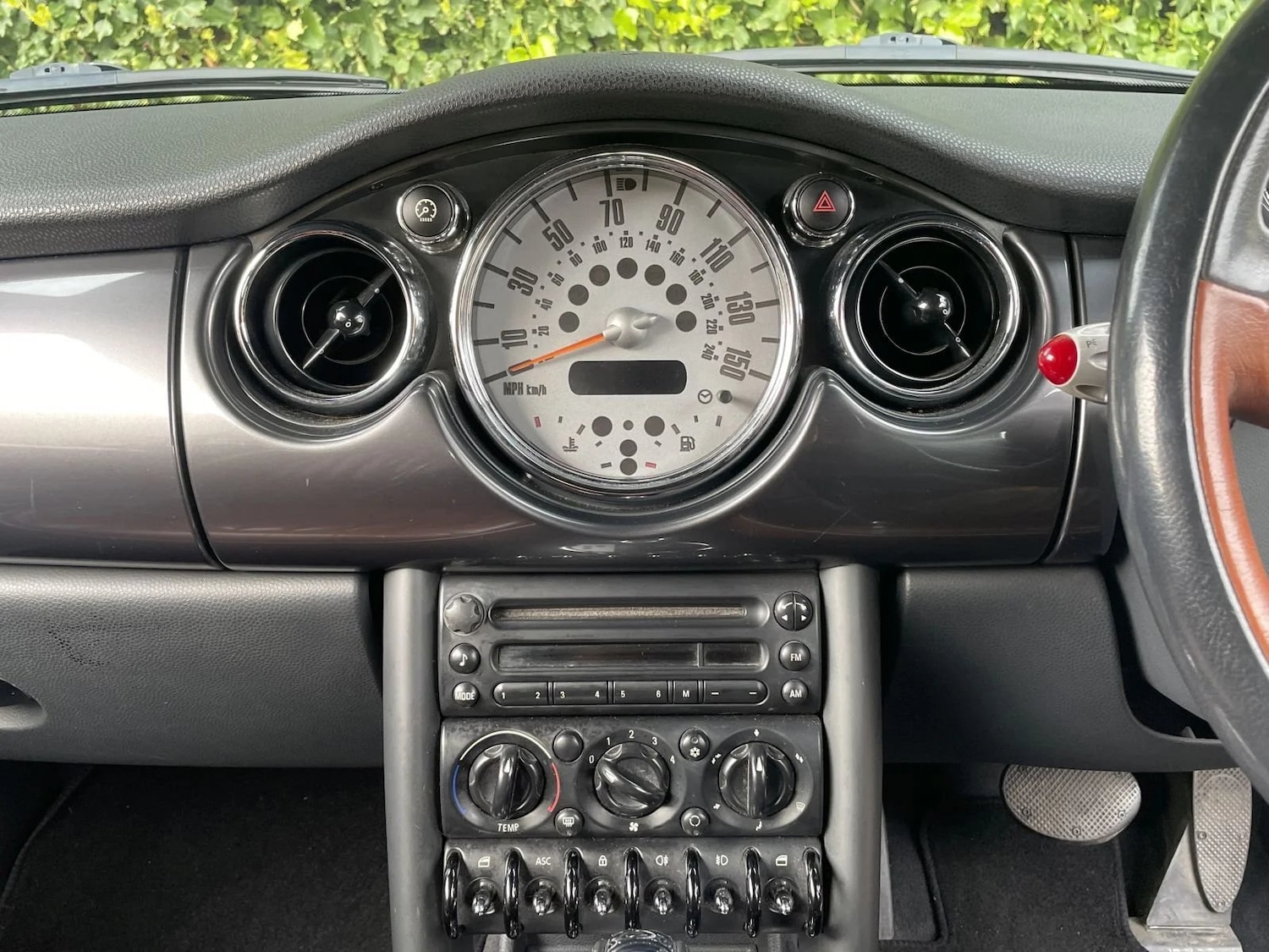 Used MINI Convertible 2007 for sale - 77888270: Photo 7