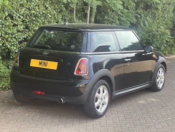 Used MINI Hatch 2009 for sale - 76640087: Photo