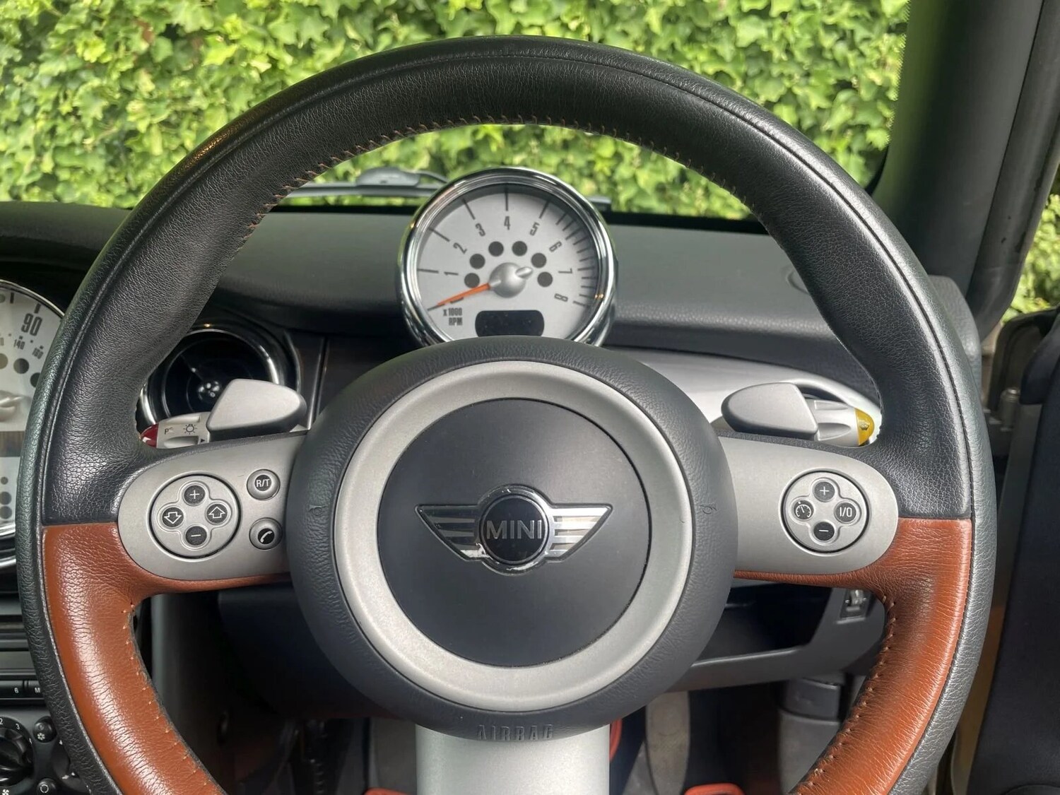 Used MINI Convertible 2007 for sale - 78064050: Photo 36