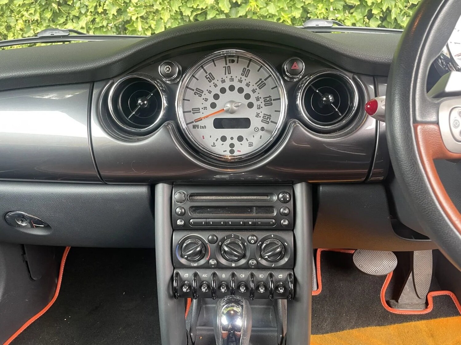 Used MINI Convertible 2007 for sale - 78064050: Photo 38