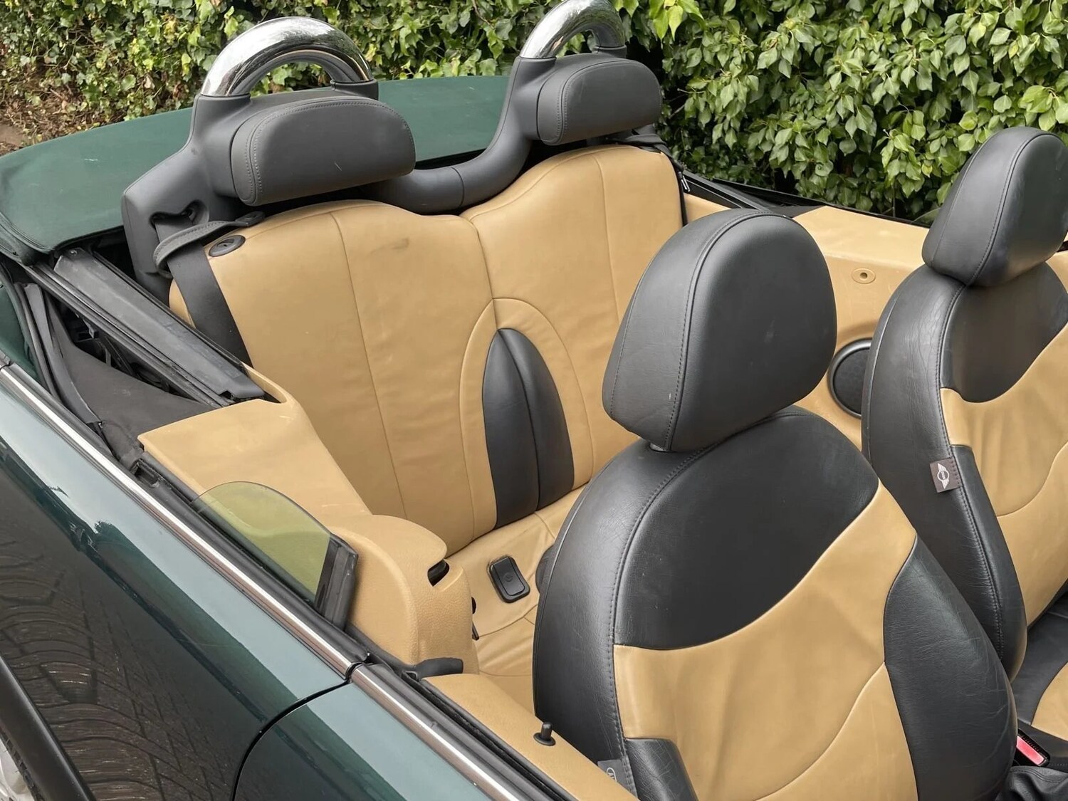 Used MINI Convertible 2005 for sale - 77721812: Photo 6