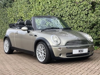 Used MINI Convertible 2008 for sale - 76847356: Photo