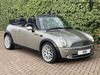 Used MINI Convertible 2008 for sale - 76847356: Photo