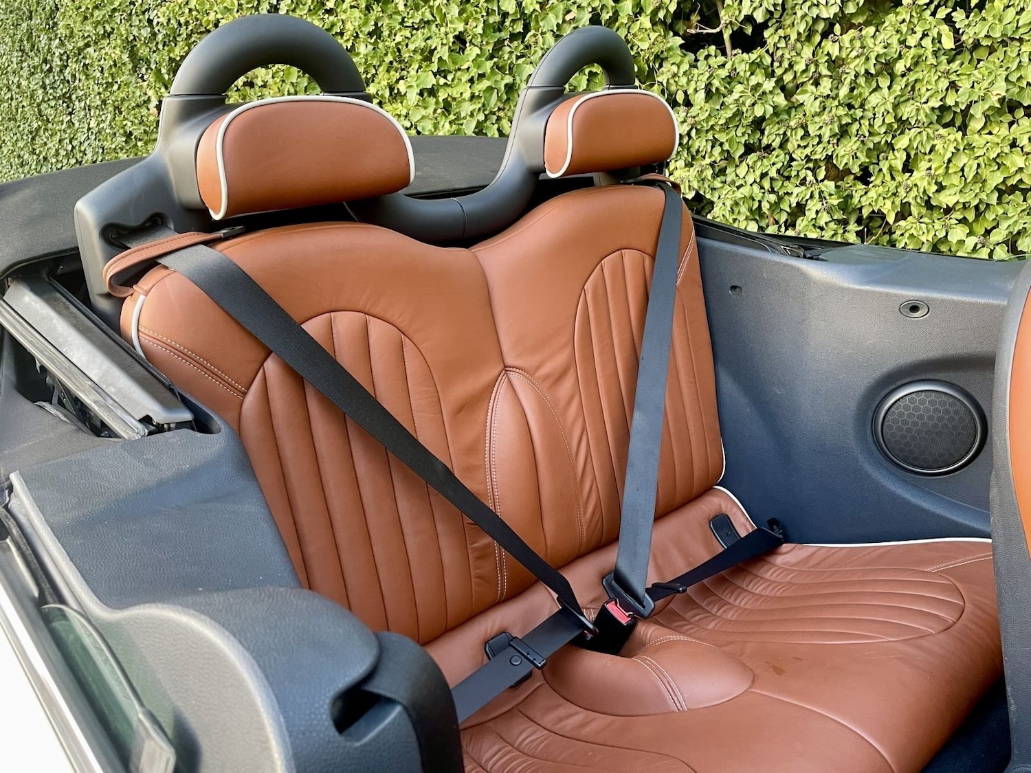 Used MINI Convertible 2007 for sale - 77137549: Photo 9