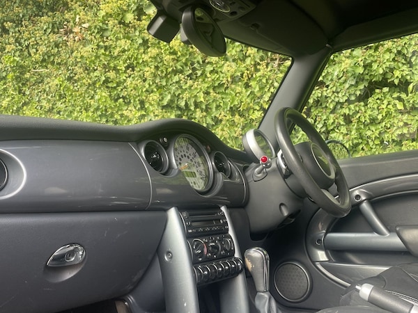 Used MINI Convertible 2008 for sale - 76222728: Photo 10
