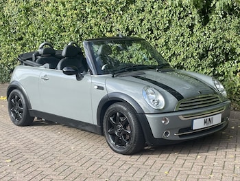 Used MINI Convertible 2008 for sale - 76222728: Photo 2