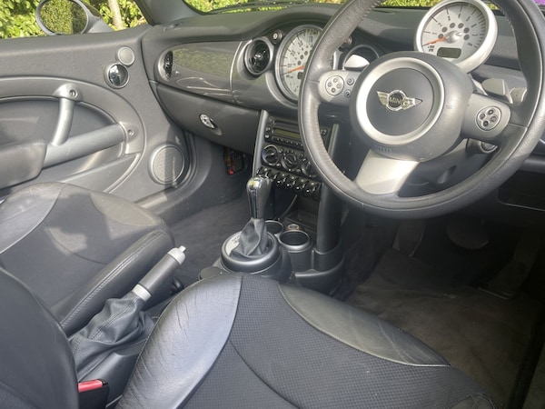 Used MINI Convertible 2008 for sale - 76222728: Photo 5