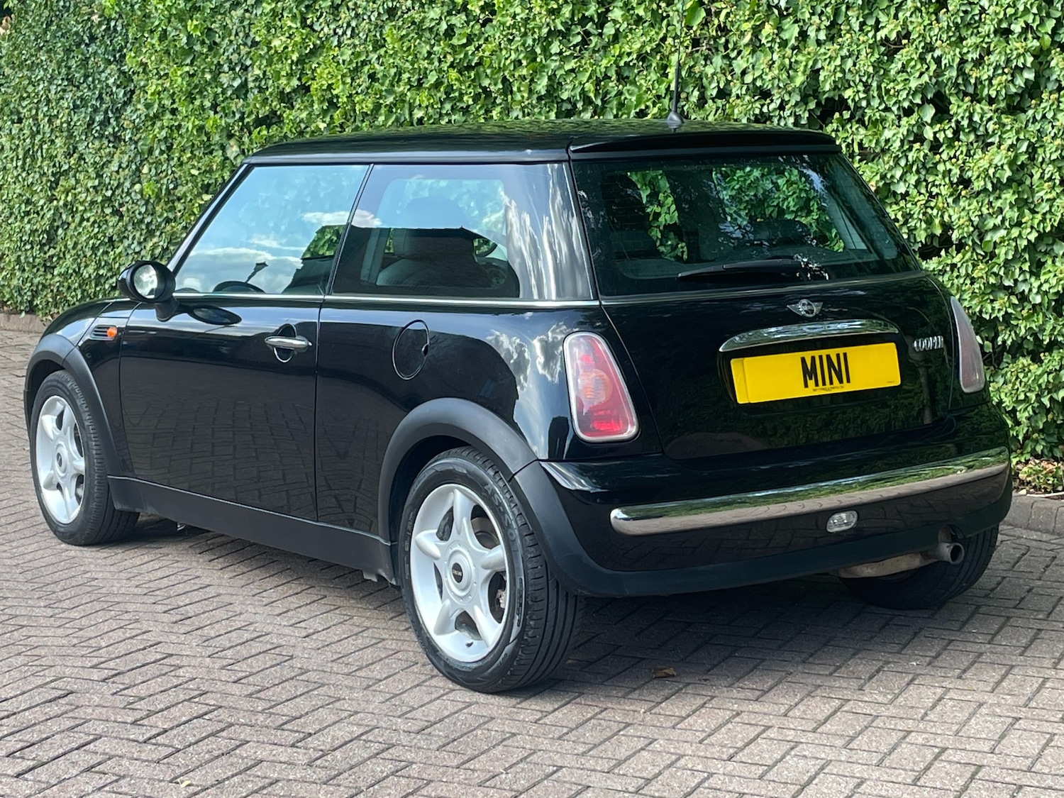 Used MINI Hatch 2002 for sale - 76383104: Photo 13
