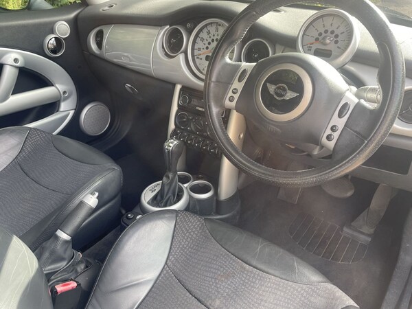 Used MINI Hatch 2003 for sale - 76205596: Photo 5
