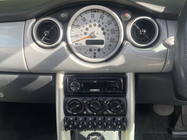 Used MINI Hatch 2003 for sale - 76205596: Photo 6