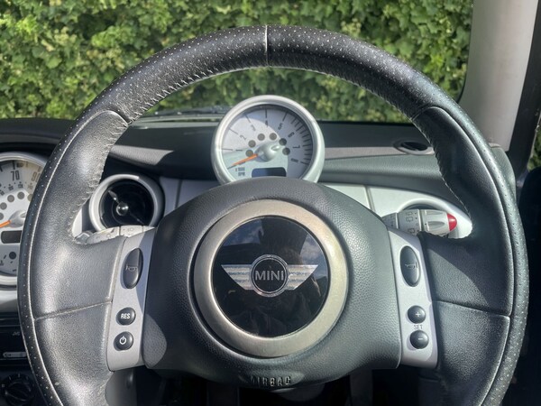 Used MINI Hatch 2003 for sale - 76205596: Photo 7
