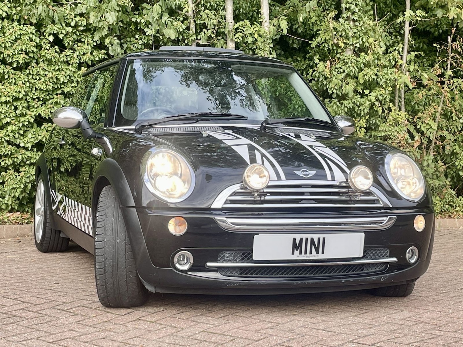 Used MINI Hatch 2004 for sale - 76156400: Photo 18